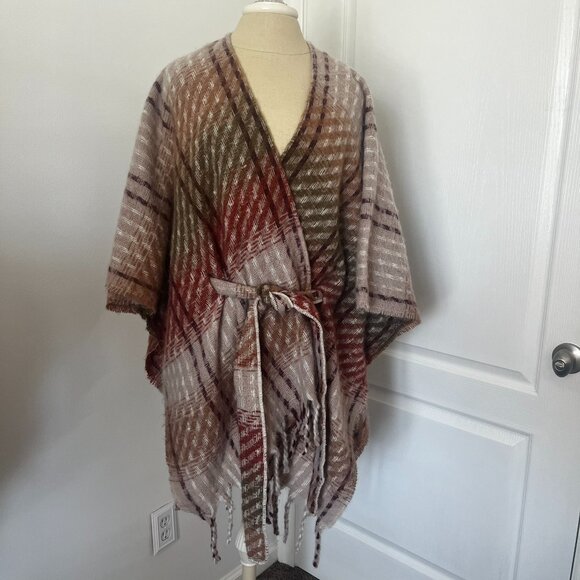 NWT Vince Camuto Wrap Shawl with Tie - OS - Picture 1 of 5